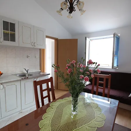 Apartment Jure *